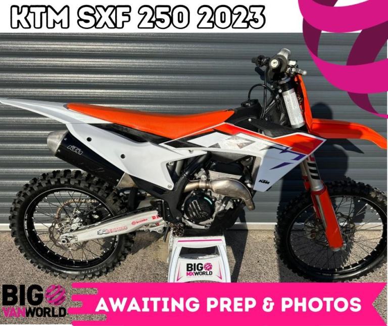 KTM SXF 250 2023 - Only 29 Hours - Stock & Clean