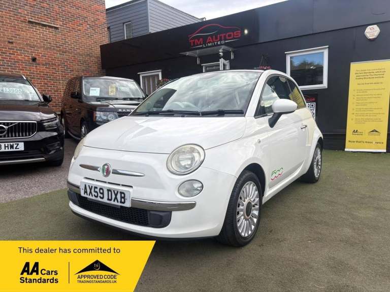 2010 Fiat 500 1.2 Lounge Hatchback 3dr Petrol Dualogic Euro 5 (s/s) (69 bhp)