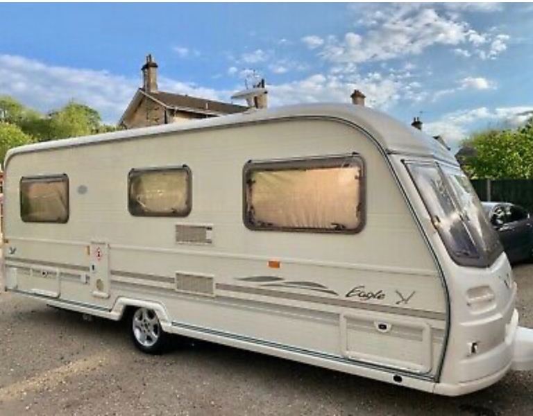 2001 Avondale eagle FIXED FRENCH BED 4 berth caravan