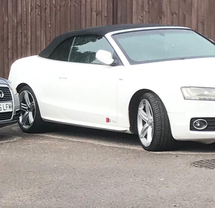 Audi, A5, Convertible, 2010, Semi-Auto, 2698 (cc), 2 doors