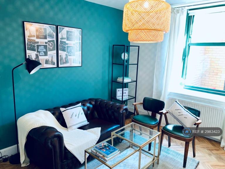 1 bedroom flat in Garnet Street, Glasgow, G3 (1 bed) (#2983423)