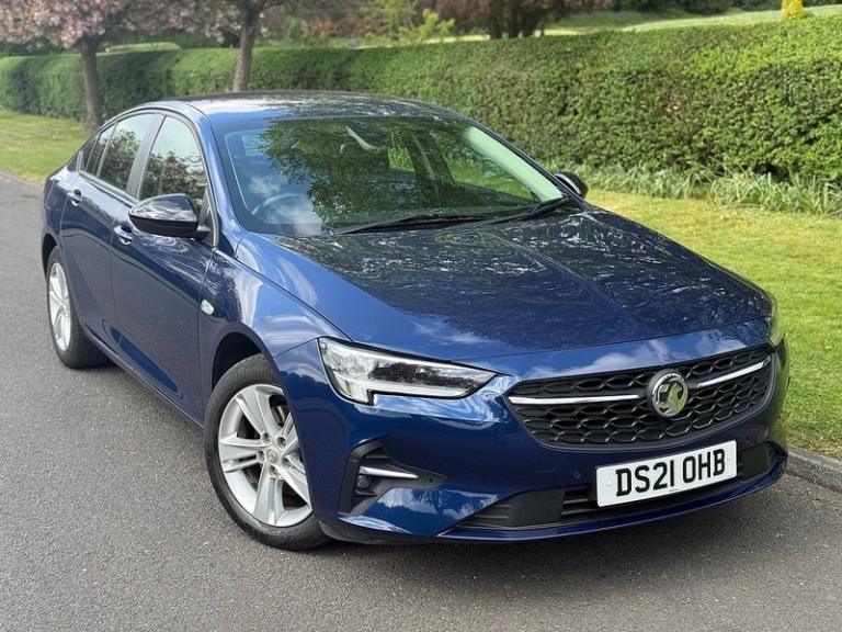 2021 Vauxhall Insignia 1.5 Turbo D SE Nav 5dr HATCHBACK DIESEL Manual