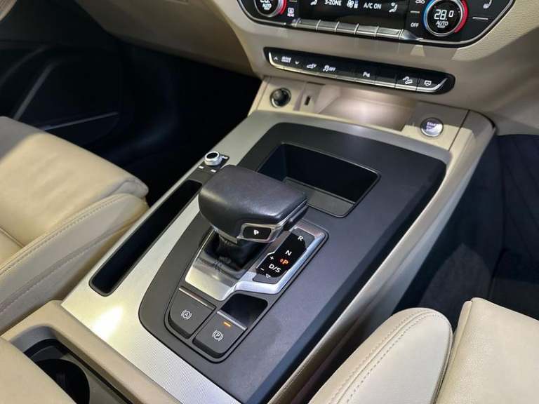 2022 Audi Q5 2.0 TFSIe 50 Sport SUV 5dr Petrol Plug-in Hybrid S Tronic quattro Euro 6 (s SUV Hybr...