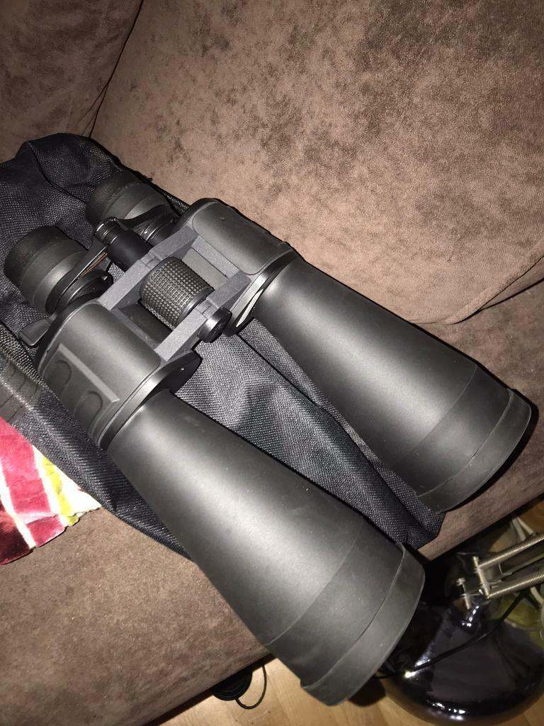 Binoculars 