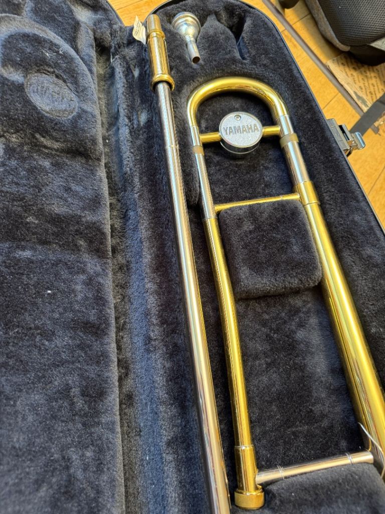 Yamaha YSL-354E Tenor Trombone with Hard Case and Mouthpiece