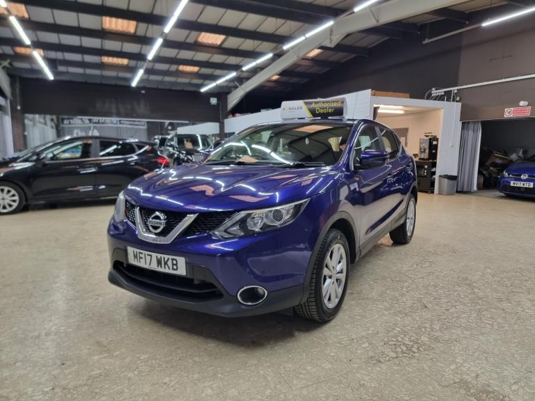 2017 Nissan Qashqai 1.5 dCi Acenta [Smart Vision Pack] 5dr HATCHBACK Diesel Manual