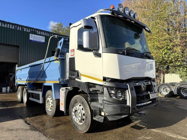 2019 RENAULT C430 8X4 TIPPER