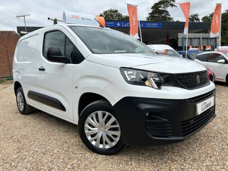 2021 Peugeot Partner 1000 1.5 BlueHDi 100 Professional Van PANEL VAN DIESEL Manual