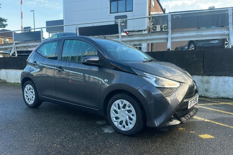  Toyota Aygo 1.0 Vvt I X Play Hatchback 5dr Petrol Manual Euro 6 s/s 71 Ps