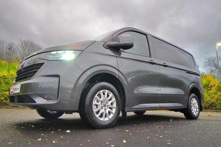 2025 Volkswagen Transporter 2.0 Transporter T28 Commerce Pro TDI + Delivery Miles + VW 5 Plus Pan...