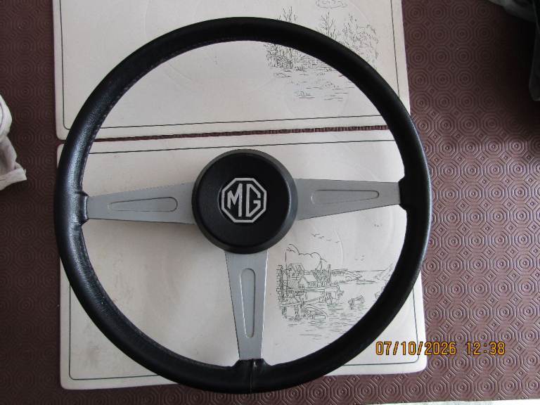 1970's MGB/Midget original steering wheel. 