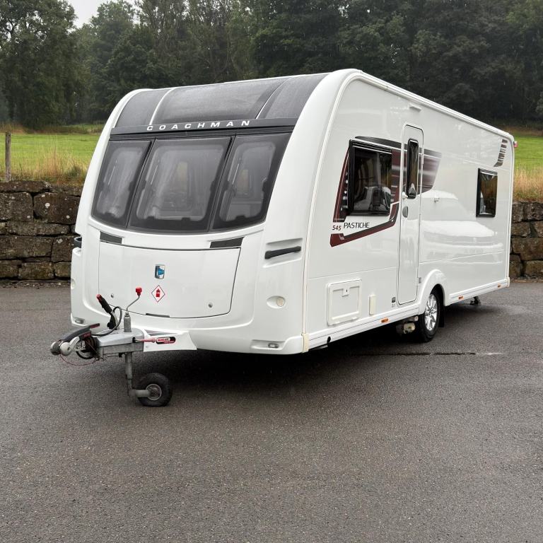 2019 Coachman Pastiche 545 - 4 berth - Fixed island bed - 1 owner 