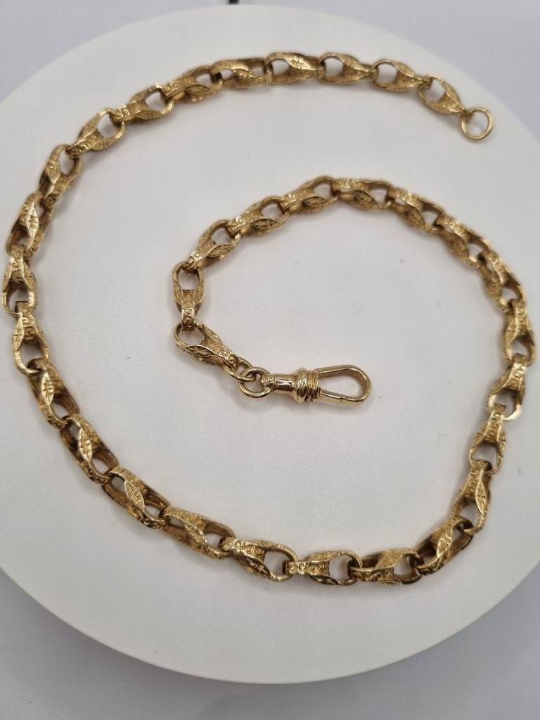 9ct tulip necklace