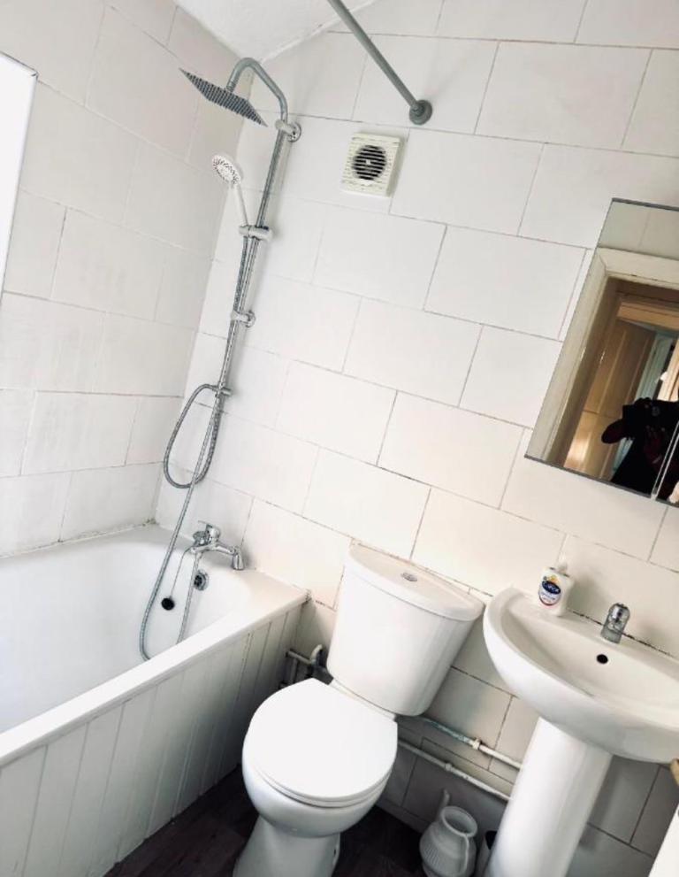 We take pride in keeping a very clean living space and are looking for someone who share the same.