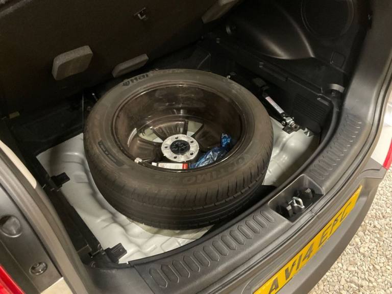 2014 Kia Sportage 1.7 CRDi EcoDynamics 3 SUV 5dr Diesel Manual 2WD Euro 5 (s/s) (114 bhp) ESTATE ...