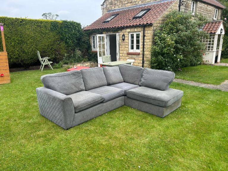 sofa for sale 