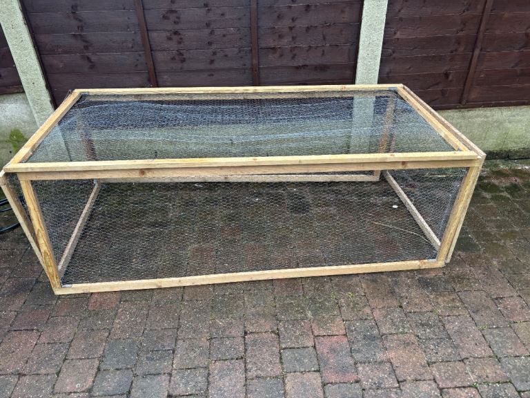 Rabbit / guinea pig run