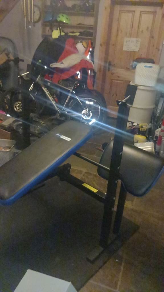 Pro fitness Bench press 