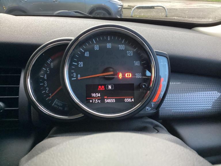 2018 MINI Hatch 1.5 Cooper Hatchback 3dr Petrol Manual Euro 6 (s/s) (136 ps) HATCHBACK Petrol Manual