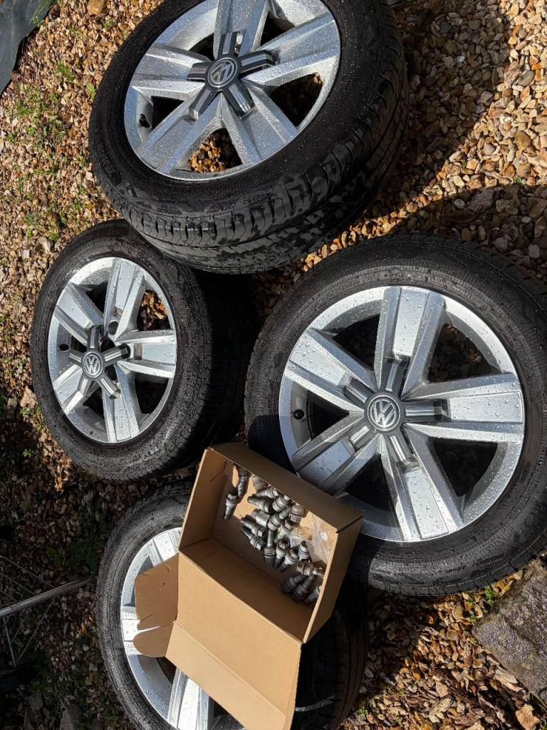 Volkswagon Transporter alloys and tyres
