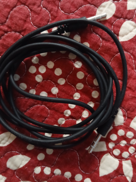 3.5mm Aux Cable Male to Male Stereo Audio Lead Approx 1m Black AUX Jack