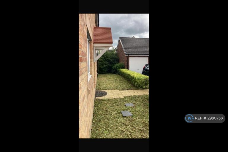 4 bedroom house in Woodend Close, Grays, RM17 (4 bed) (#2980758)