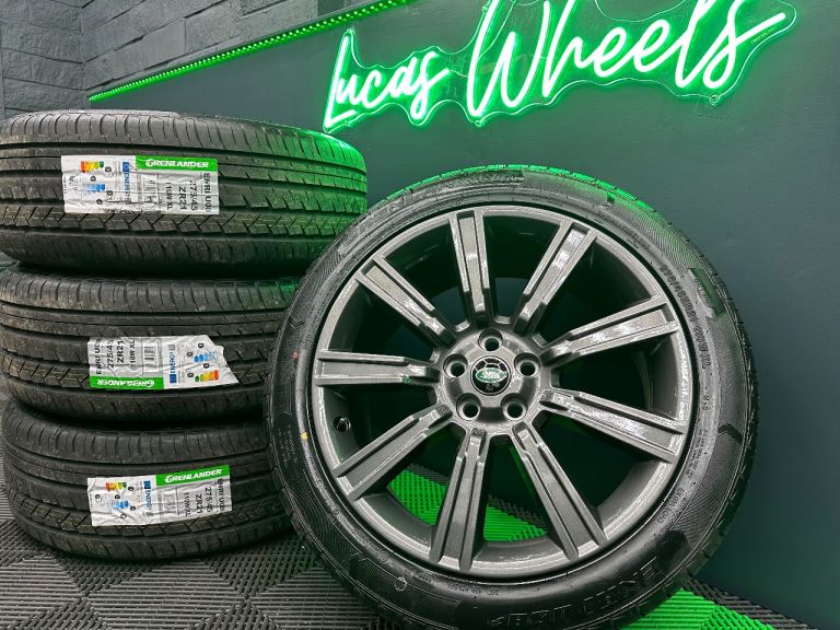 Genuine 21 inch Range Rover Sport Discovery Anthracite Grey Alloy Wheels style 9001’s & NEW tyres!