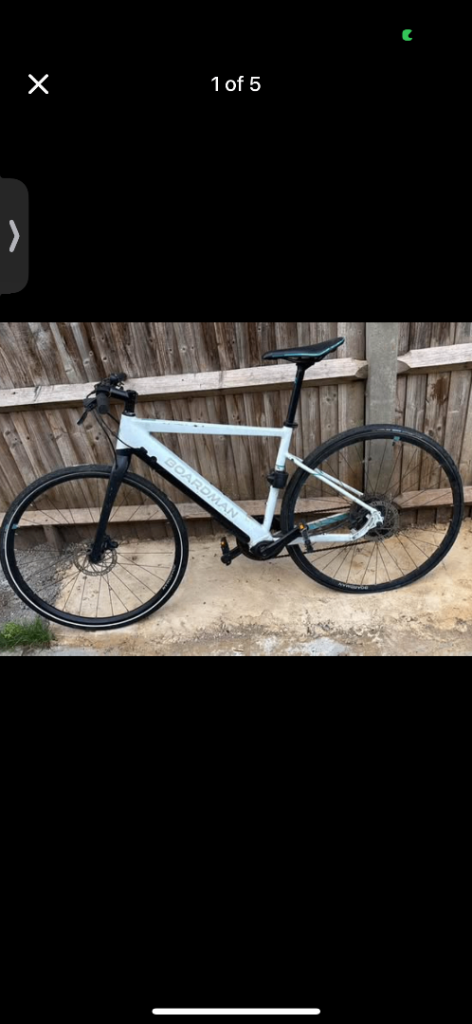 BOARDMAN Electric City Bike – White  Good Condition