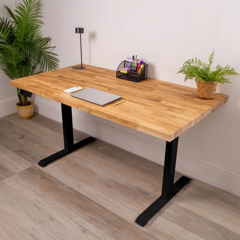 Domli Standing Desk With Oak 1500mm X 800mm / 27mm / Oiled