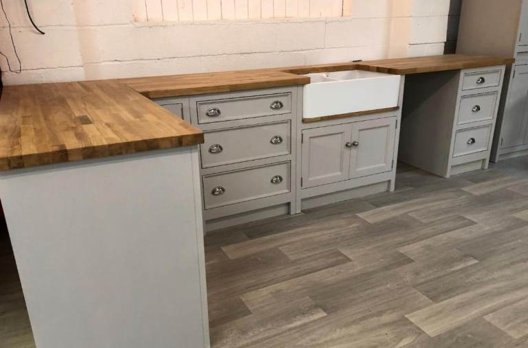 Solid Oak Wooden Kitchen Worktops | Real Oak Countertops | 2m, 3m & 4m | 22mm & 40mm