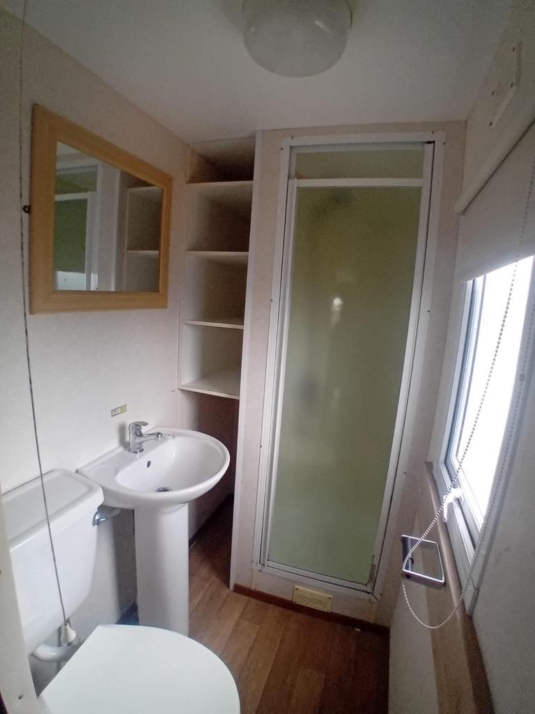 Three bedroom Mobile home To Rent £1000 per month