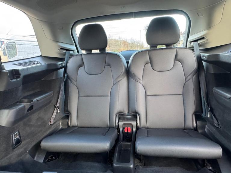 2017 Volvo XC90 2.0 T8 Hybrid Momentum Pro 5dr Geartronic ESTATE PETROL/ELECTRIC Automatic