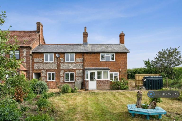 3 bedroom house in Lower Wyke Cottages, Andover, SP11 (3 bed) (#2768573)