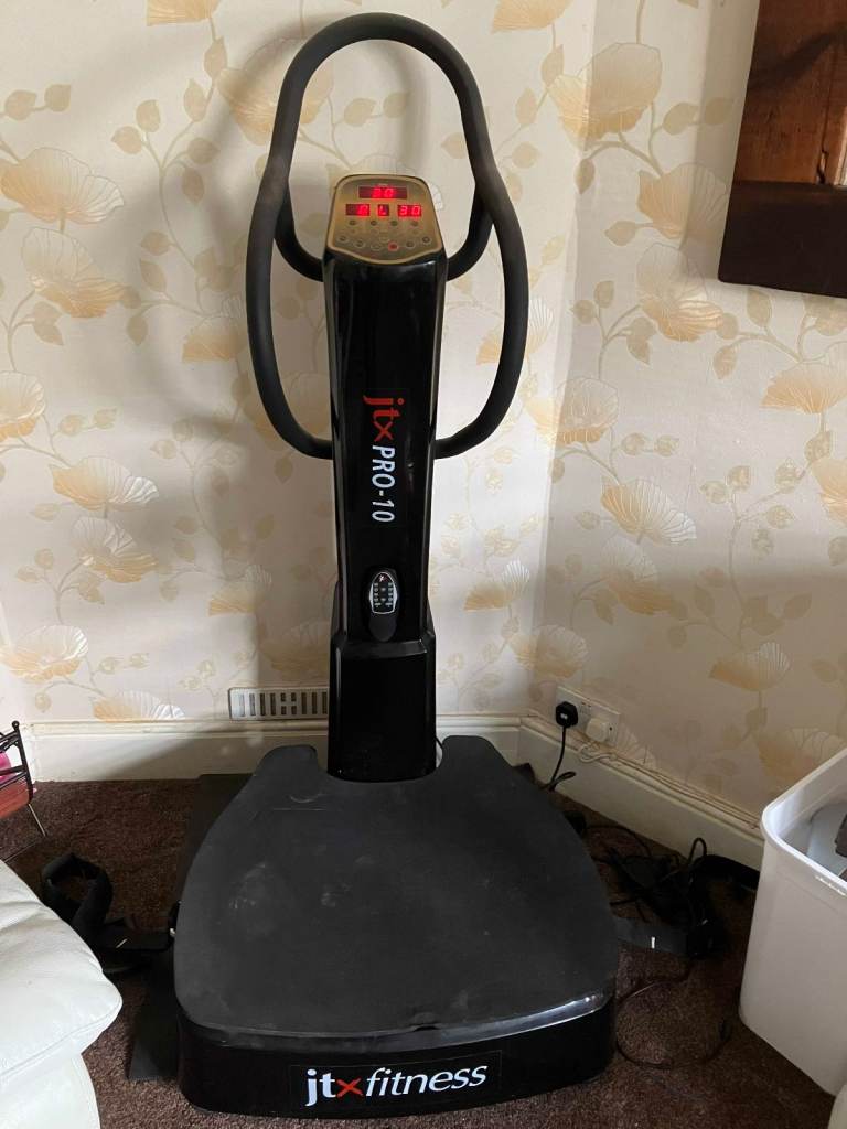 Vibrating exercise machine