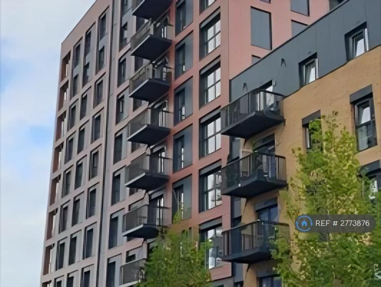 2 bedroom flat in Television House-Meridian Way, Southampton, SO14 (2 bed) (#2773876)