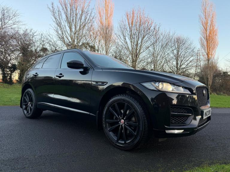 2016 Jaguar F-PACE 2.0 D 180BHP *** HUGE SPEC AWD R - SPORT  *** AUTO / NEW MOT 