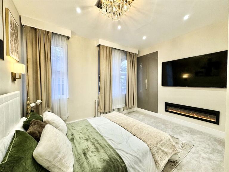 Luxury home rooms available