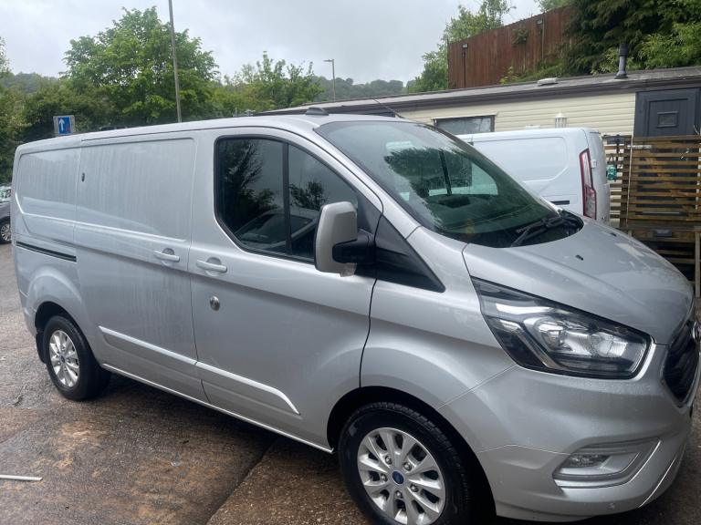 2022 Ford Transit Custom 2.0 EcoBlue 130ps LIMITED / TWIN SIDE DOORS PANEL VAN Diesel Manual