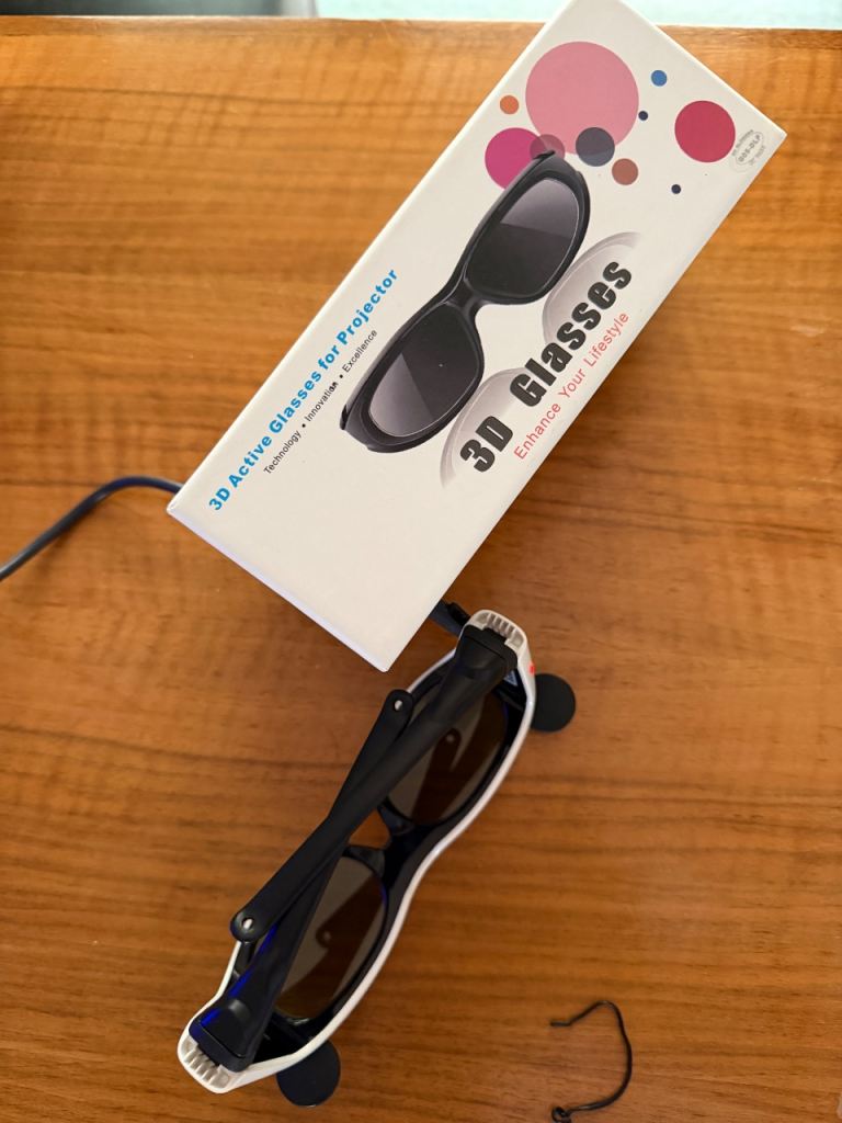 New 3D Active Glasses for Projector - White and Black