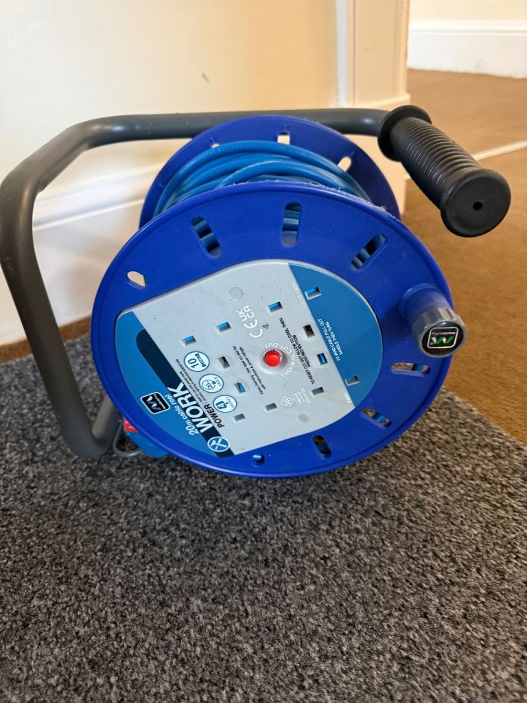 Cable reel