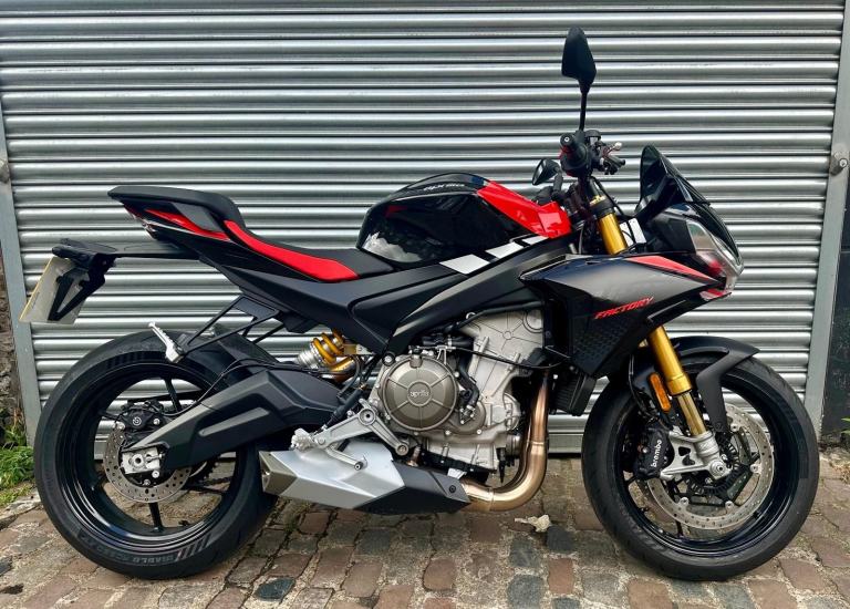 Aprilia Tuono 660 Factory E5+ — Black