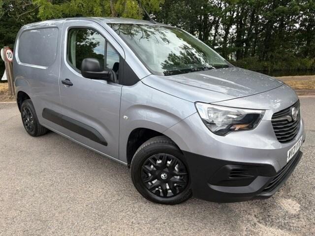 2021 Vauxhall Combo 2000 1.5 Turbo D 100ps A/C L1H1 Edition Van PANEL VAN Diesel Manual
