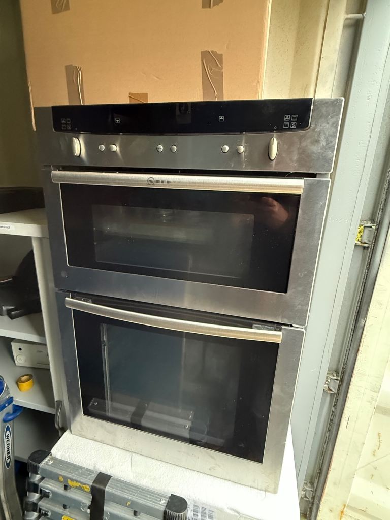 Neff Dual integrated oven 