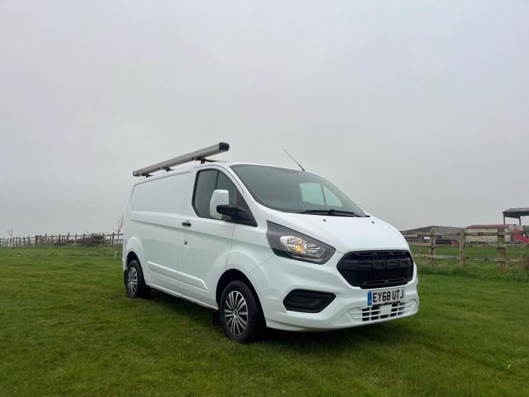 FORD TRANSIT CUSTOM 2.0 300 EcoBlue Trend L1 H1 Euro 6 5dr 2018
