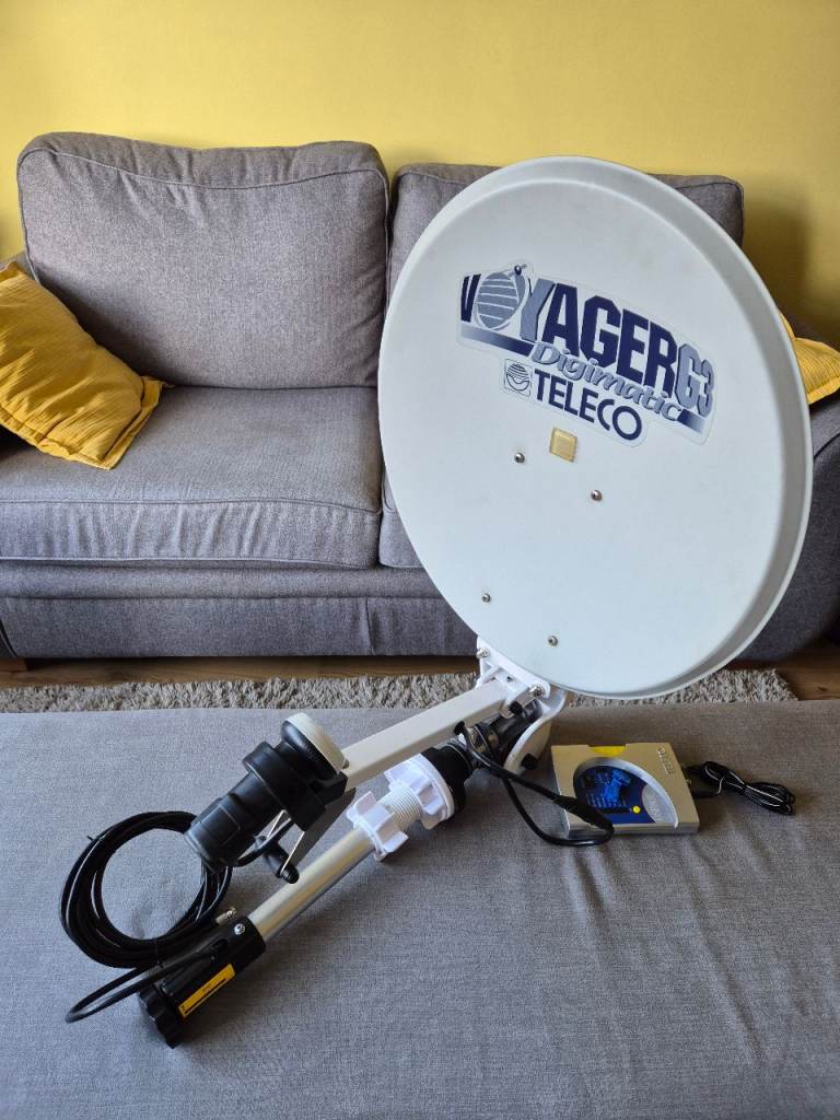 Teleco Voyager G3 Caravan Satellite Dish