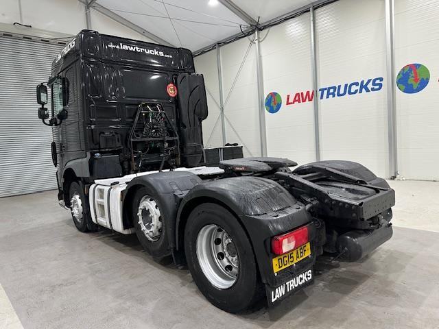 DAF XF 460 6x2 Sleeper Cab Tractor Unit
