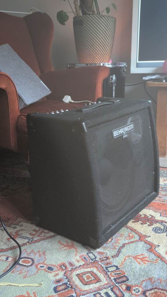 Behringer Ultratone K450FX 45W Keyboard / PA Amplifier