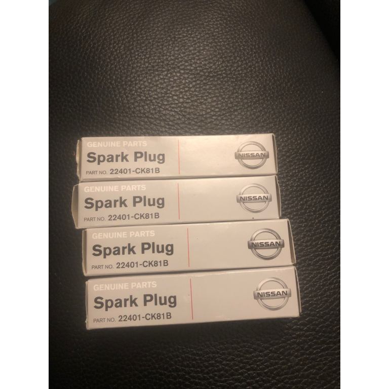 Spark plugs 