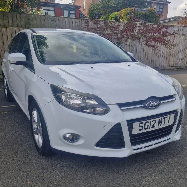 Ford, FOCUS, Hatchback, 2012, Manual, 1596 (cc), 5 doors