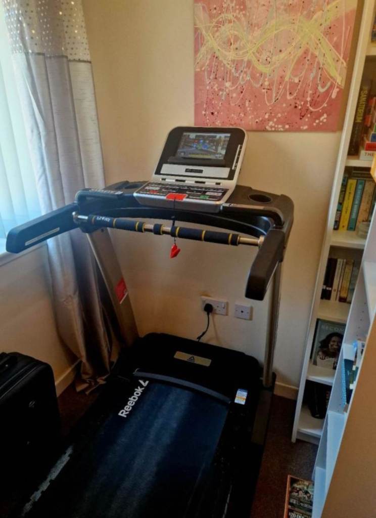 Reebok Jet 300 PLUS treadmill